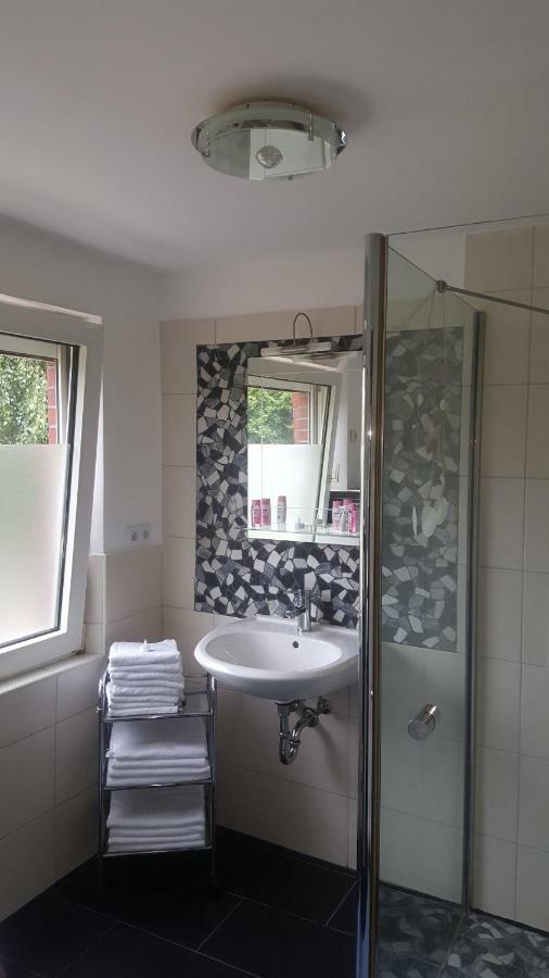 Haus Hoelderlin Wilhelmshaven Dış mekan fotoğraf